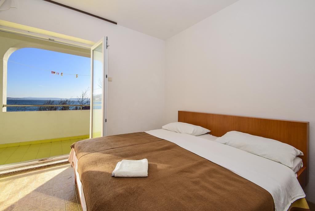 Guesthouse Dupin Vlašići Eksteriør bilde